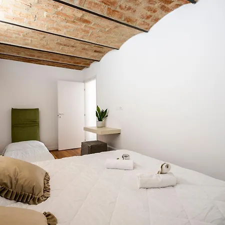 Milton Apartment